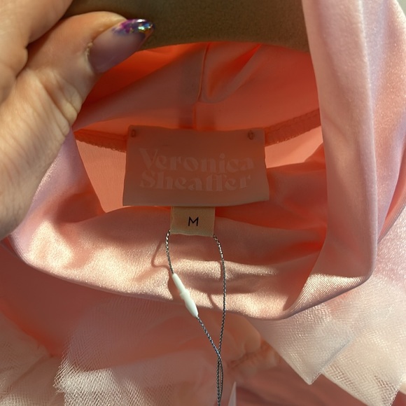 Love Bomb Crop by Veronica Sheaffer Size M - Picture 8 of 8